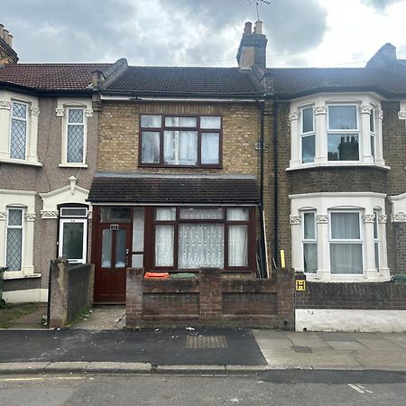 London Holiday Home Εξωτερικό φωτογραφία